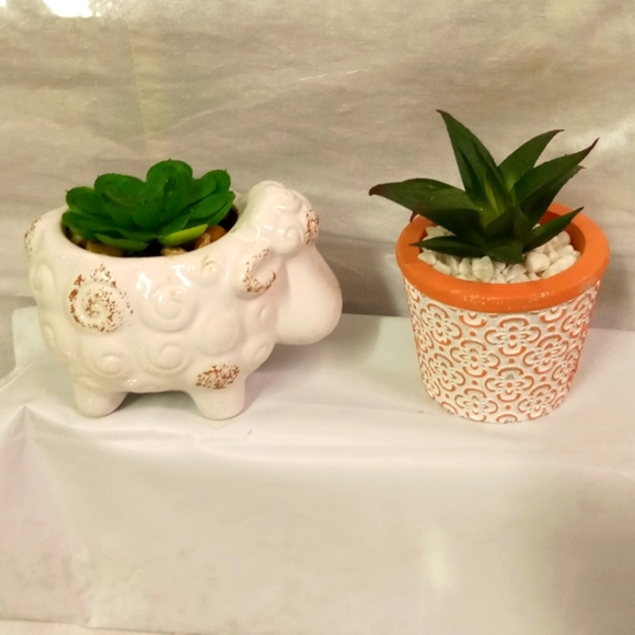 💕2 Old East Main Farm Animal Sheep,Planters,Ceramic Window Shelf Decor - Picture 1 of 8